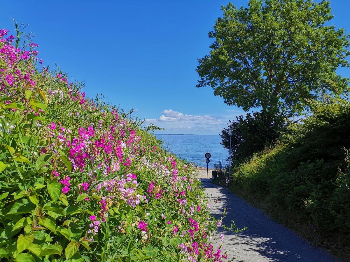 Ostseewelle Niendorf Häven Exterior foto